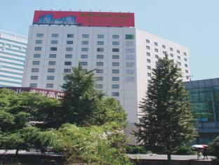 Zhonghe Holiday Hotel Hangzhou Exterior photo